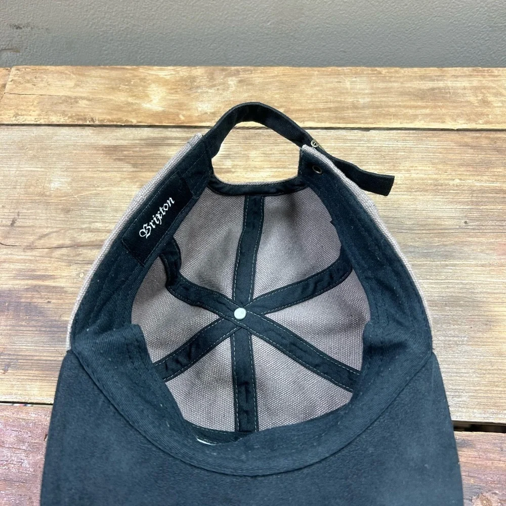 Brixton Brown and Black Cap. Suede brim and canvas cap. NEVER WORN!